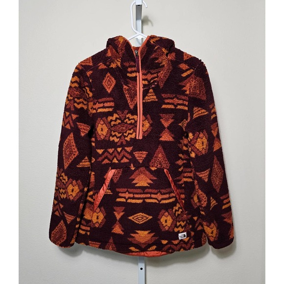 The North Face Jackets & Blazers - THE NORTH FACE Women's Campshire Pullover Hoodie Deep Garnet Red Geo Print Sz S